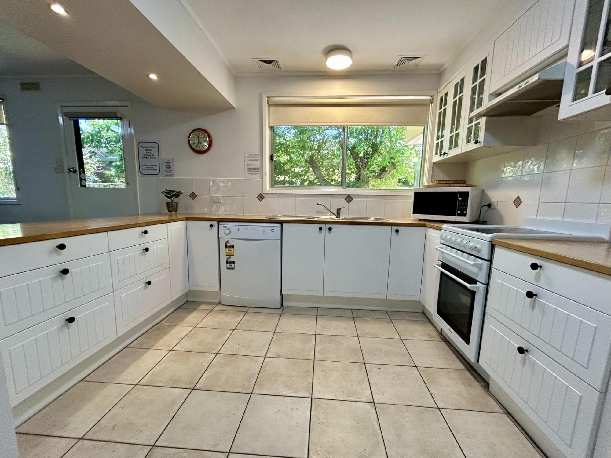 Adina Lodge Holiday Apartments Bright Kamer foto